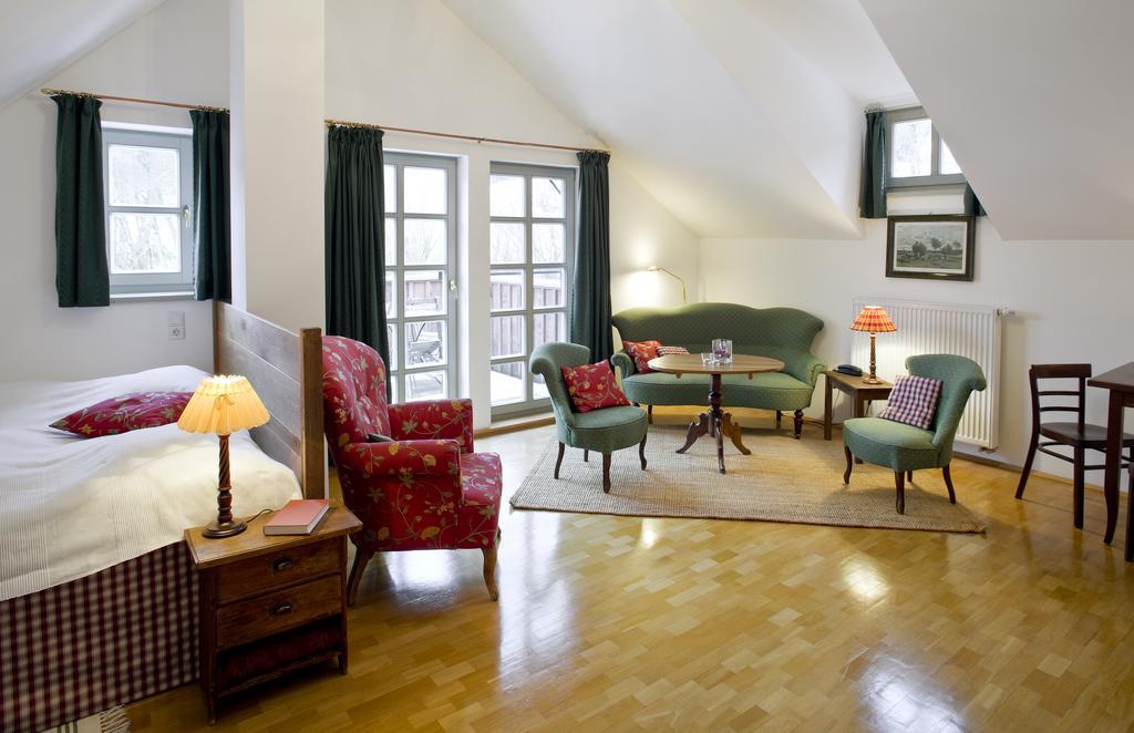 Romantik Hotel Landhaus Baerenmuehle Frankenau Quarto foto